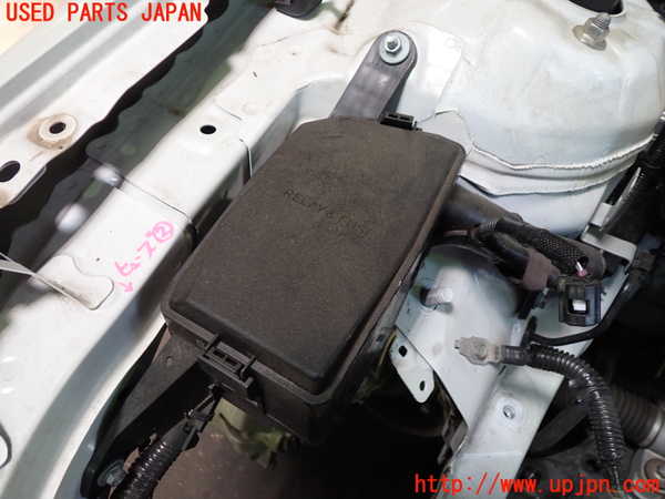 1UPJ-29086742]カムリハイブリッド(AXVH70)ヒューズボックス2 中古_m0001.jpg