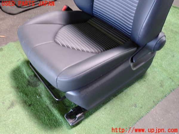 1UPJ-29087065]カムリハイブリッド(AXVH70)助手席シート 中古_m0003.jpg