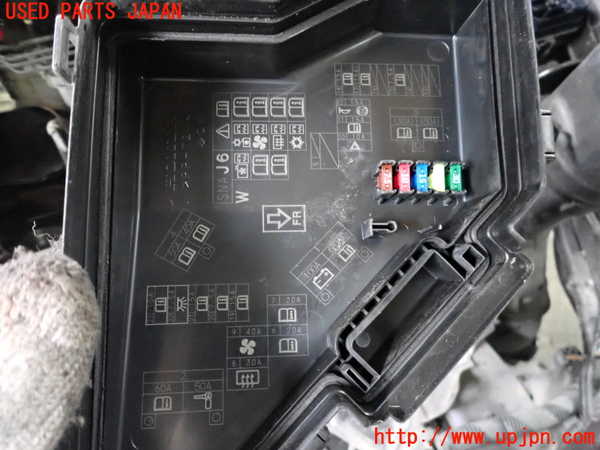 2UPJ-29096741]シビック タイプR(FD2)ヒューズボックス1 中古_m0002.jpg