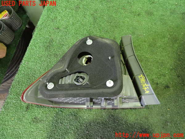 2UPJ-29101530]シビック タイプR(FD2)右テールランプ 中古_m0002.jpg