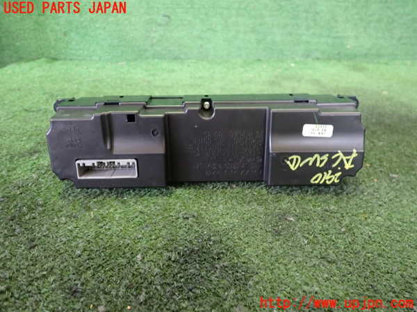 2UPJ-29106066]シビック タイプR(FD2)エアコンスイッチ1 中古_m0002.jpg