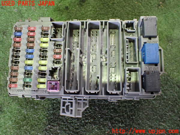 2UPJ-29106742]シビック タイプR(FD2)ヒューズボックス2 中古_m0001.jpg