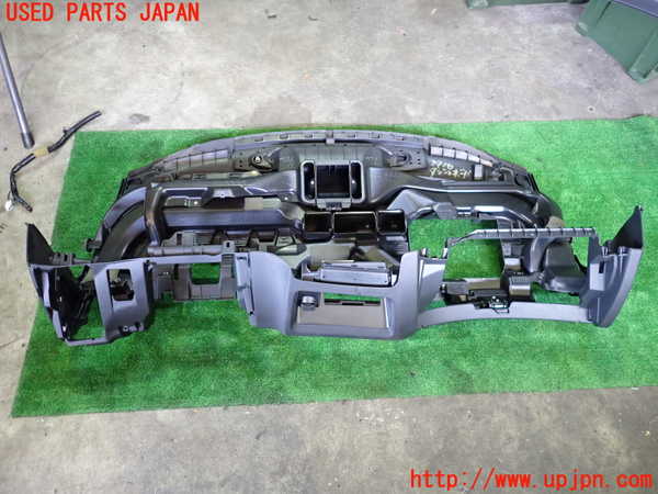 2UPJ-29107505]シビック タイプR(FD2)ダッシュボード 中古_m0003.jpg
