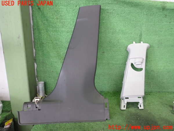 2UPJ-29107665]シビック タイプR(FD2)右センターピラートリム 中古_m0001.jpg