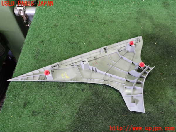 2UPJ-29107675]シビック タイプR(FD2)右リアピラートリム 中古_m0002.jpg