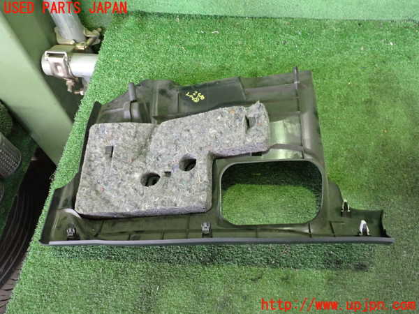 2UPJ-29107692]シビック タイプR(FD2)内装トリム類2 中古_m0002.jpg