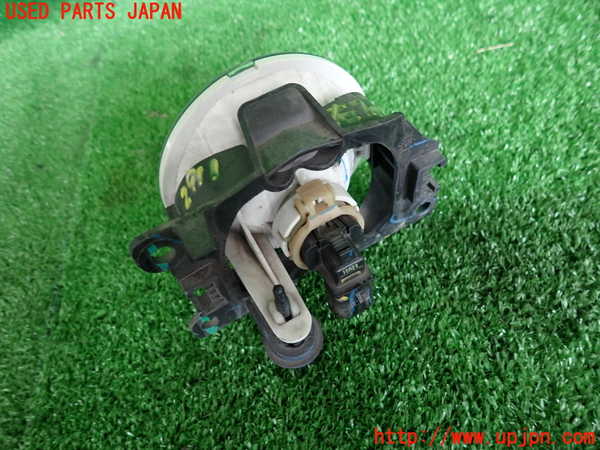 2UPJ-29111180]シトロエン・C3(B6HN05)右フォグ 中古_m0002.jpg