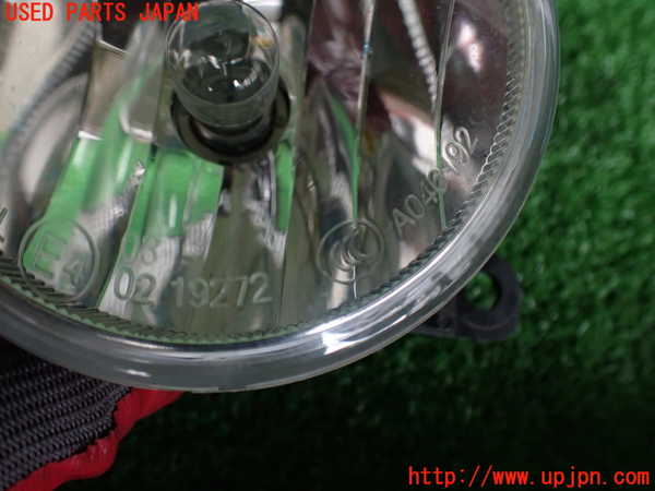 2UPJ-29111180]シトロエン・C3(B6HN05)右フォグ 中古_m0003.jpg