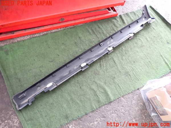 2UPJ-29111390]シトロエン・C3(B6HN05)右サイドステップ 中古_m0004.jpg
