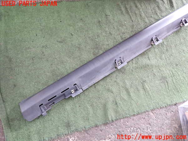 2UPJ-29111392]シトロエン・C3(B6HN05)左サイドステップ 中古_m0002.jpg