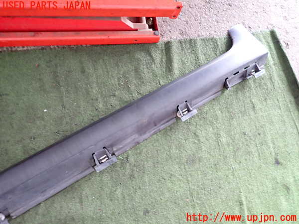 2UPJ-29111392]シトロエン・C3(B6HN05)左サイドステップ 中古_m0003.jpg