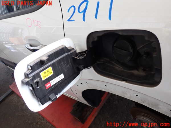 2UPJ-29111690]シトロエン・C3(B6HN05)フューエルリッド 中古_m0002.jpg