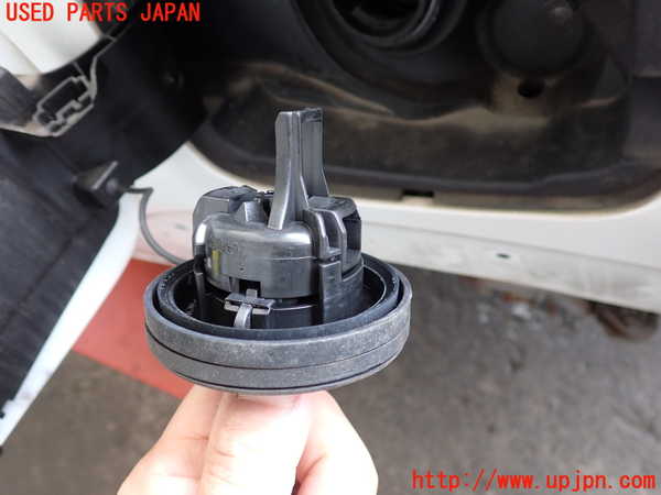 2UPJ-29111690]シトロエン・C3(B6HN05)フューエルリッド 中古_m0003.jpg