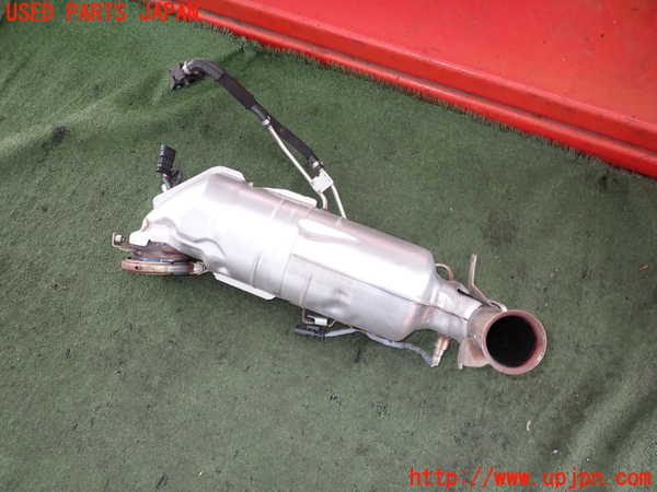 2UPJ-29112661]シトロエン・C3(B6HN05)触媒1 中古_m0002.jpg