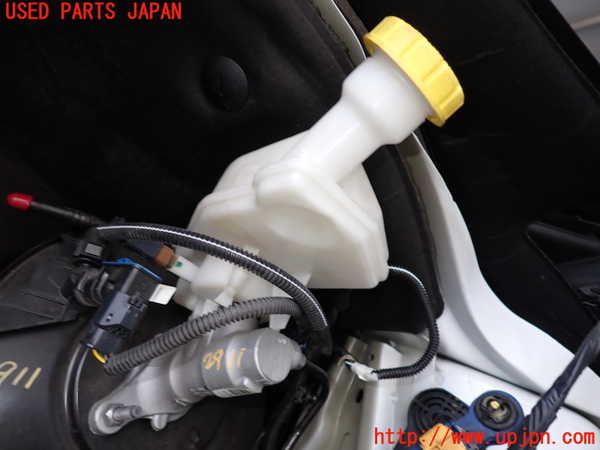 2UPJ-29114050]シトロエン・C3(B6HN05)ブレーキマスターシリンダー 中古_m0002.jpg