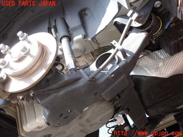 2UPJ-29115380]シトロエン・C3(B6HN05)リアアクスルビーム 中古_m0002.jpg