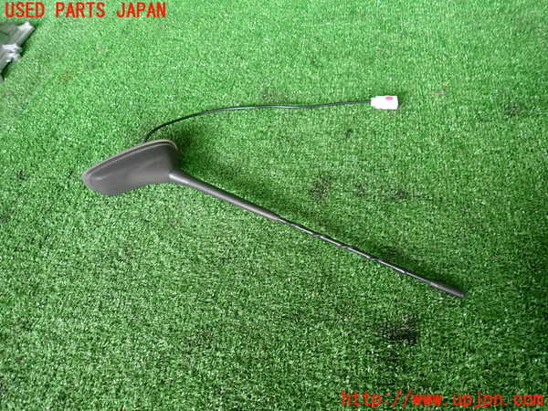 2UPJ-29116550]シトロエン・C3(B6HN05)アンテナ 中古_m0001.jpg