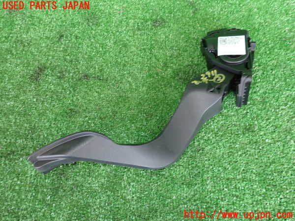 2UPJ-29116382]シトロエン・C3(B6HN05)センサー2(アクセルペダル) 中古_m0002.jpg
