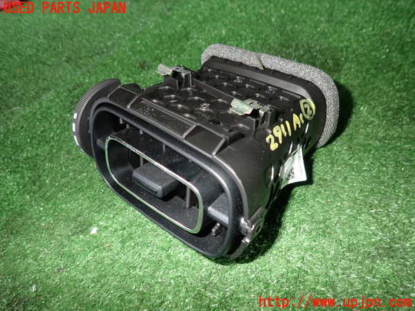 2UPJ-29117527]シトロエン・C3(B6HN05)エアコン吹き出し口2 中古_m0001.jpg