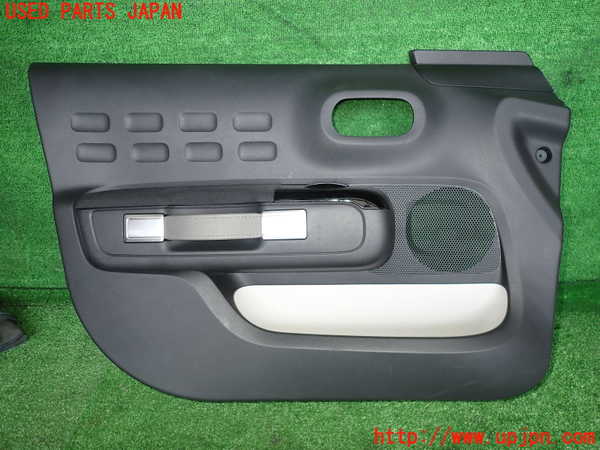 2UPJ-29111264]シトロエン・C3(B6HN05)左前ドア内張り 中古_m0001.jpg