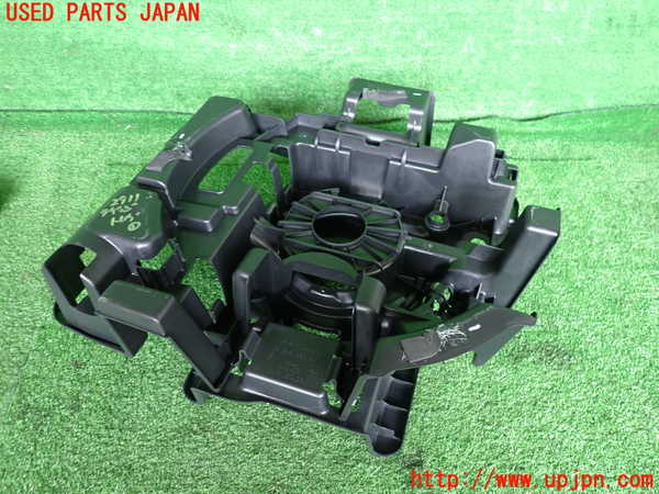 2UPJ-29117771]シトロエン・C3(B6HN05)ラゲッジトレイ1 中古_m0002.jpg