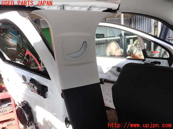 2UPJ-29117670]シトロエン・C3(B6HN05)左センターピラートリム 中古_m0002.jpg