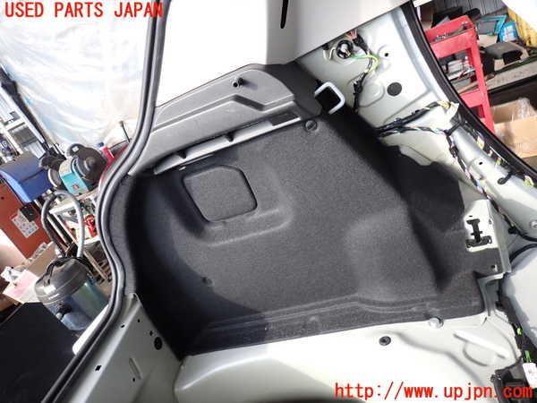 2UPJ-29117680]シトロエン・C3(B6HN05)左リアピラートリム 中古_m0003.jpg