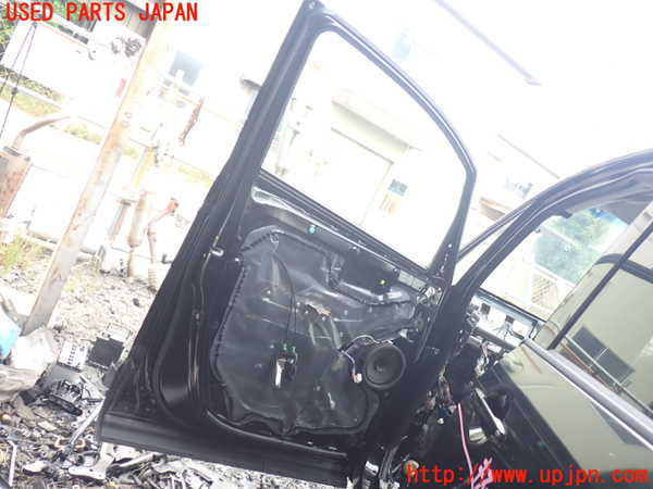 1UPJ-29121260]デリカD：5(CV2W)左前ドア 中古 AGC M2H3 43R-00033_m0004.jpg