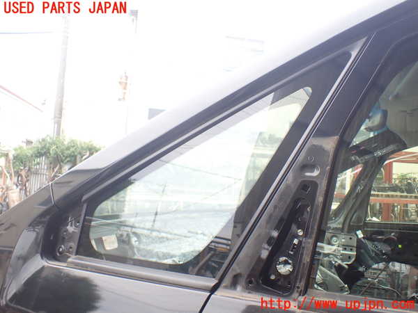 5UPJ-29121202]デリカD：5(CV2W)左フロント三角窓ガラス 中古 AGC M213 43R-00122_m0001.jpg