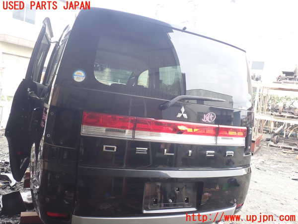 5UPJ-29121566]デリカD：5(CV2W)バックドア リアゲート ハッチ 中古 NSG M31Q8 43R-005844_m0001.jpg