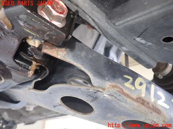 5UPJ-29125186]デリカD：5(CV2W)左フロントロアアーム1 中古_m0002.jpg