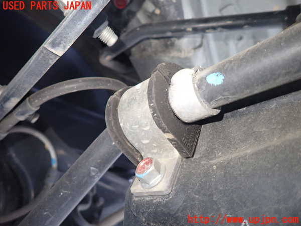 5UPJ-29125445]デリカD：5(CV2W)リアスタビライザー 中古_m0004.jpg