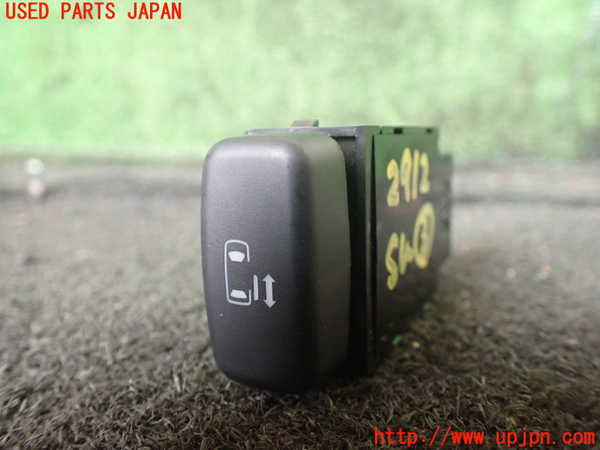 1UPJ-29126308]デリカD：5(CV2W)スイッチ3(右スライドドア) 中古_m0001.jpg