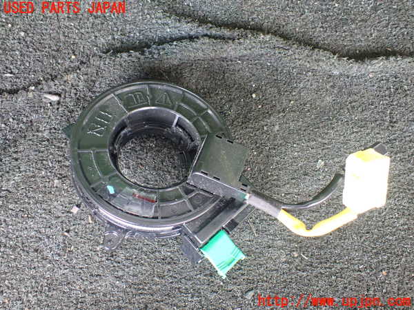 5UPJ-29126800]デリカD：5(CV2W)スパイラルケーブル(リール) 中古_m0001.jpg