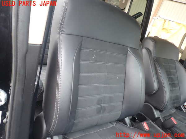 5UPJ-29127035]デリカD：5(CV2W)運転席シート 中古_m0002.jpg