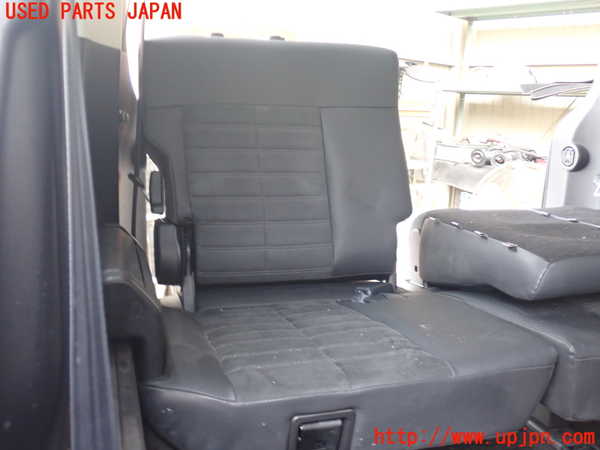 5UPJ-29127235]デリカD：5(CV2W)右3列目シート 中古_m0001.jpg