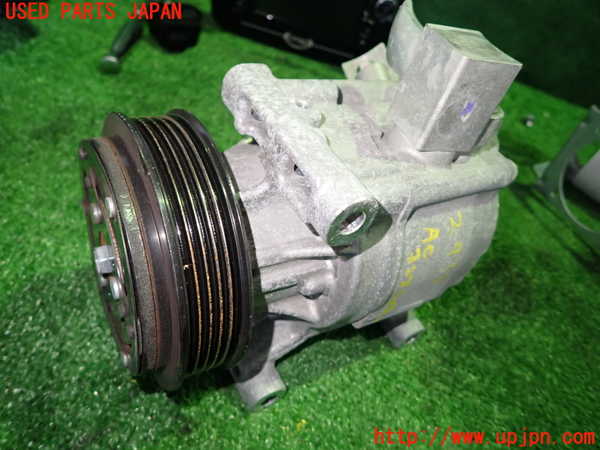 1UPJ-29136025]アバルト・695(不明)エアコンコンプレッサー 中古_m0001.jpg