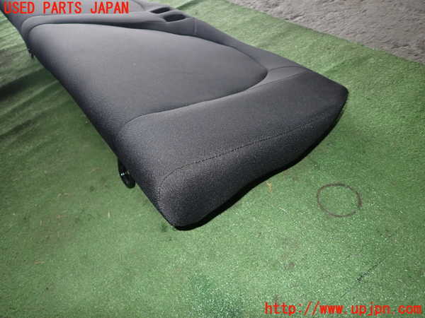 1UPJ-29137385]アバルト・695(不明)リアシート 中古_m0004.jpg