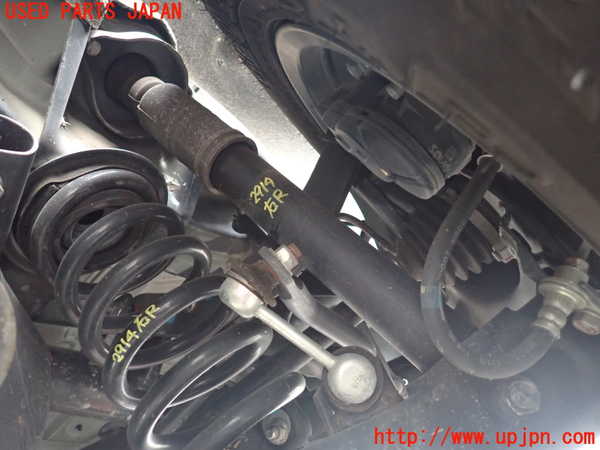 5UPJ-29145070]デリカD：5(CV1W)右リアショックアブソーバー 中古_m0001.jpg