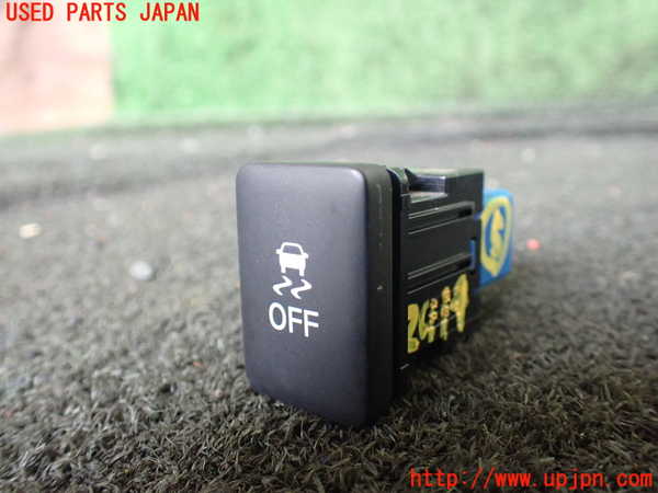 1UPJ-29146310]デリカD：5(CV1W)スイッチ5 (VSC　OFF) 中古_m0001.jpg