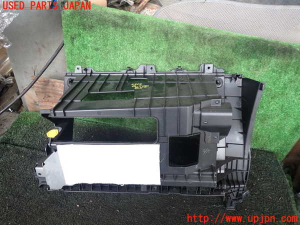1UPJ-29147517]デリカD：5(CV1W)グローブボックス2 中古_m0002.jpg