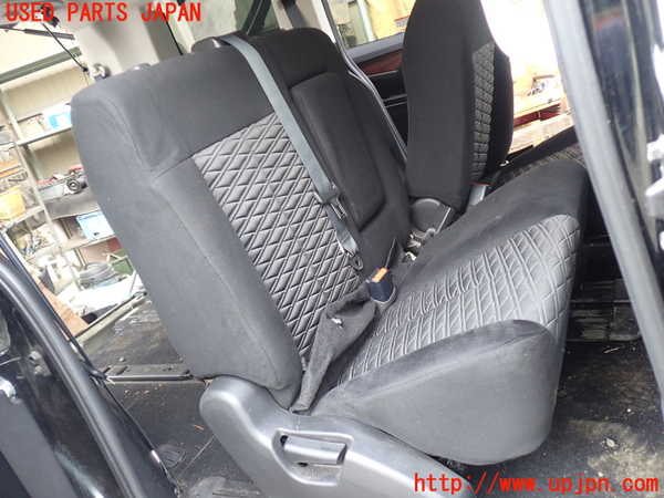 5UPJ-29147145]デリカD：5(CV1W)右2列目シート 中古_m0001.jpg