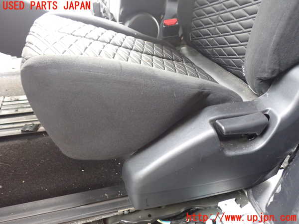 1UPJ-29147175]デリカD：5(CV1W)左2列目シート 中古_m0004.jpg