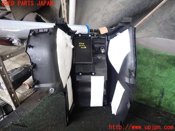 1UPJ-29147549]デリカD：5(CV1W)コンソール 中古_m0004.jpg