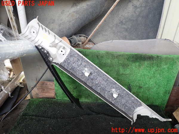1UPJ-29147655]デリカD：5(CV1W)右フロントピラートリム 中古_m0003.jpg