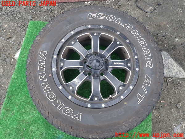 1UPJ-29149034]デリカD：5(CV1W)タイヤ　ホイール　1本④ P235/70R16 中古_m0001.jpg