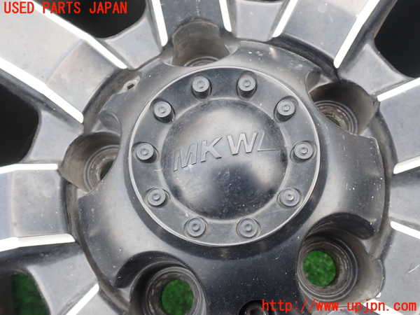 1UPJ-29149032]デリカD：5(CV1W)タイヤ　ホイール　1本② P235/70R16 中古_m0002.jpg