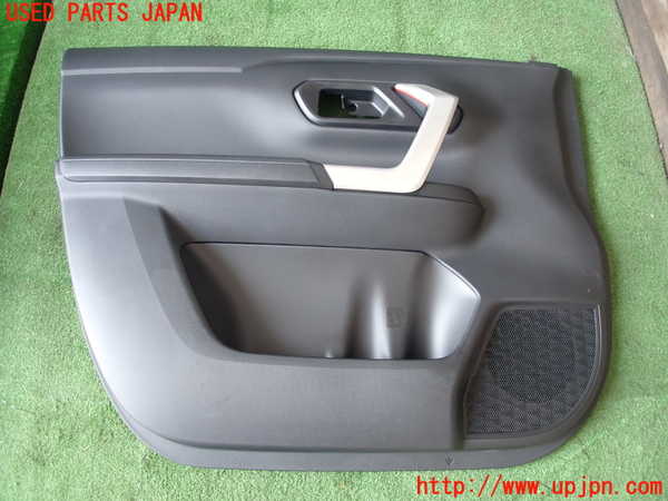 2UPJ-29151264]ロッキー(ROCKY) ハイブリッド(A202S)左前ドア内張り 中古_m0001.jpg