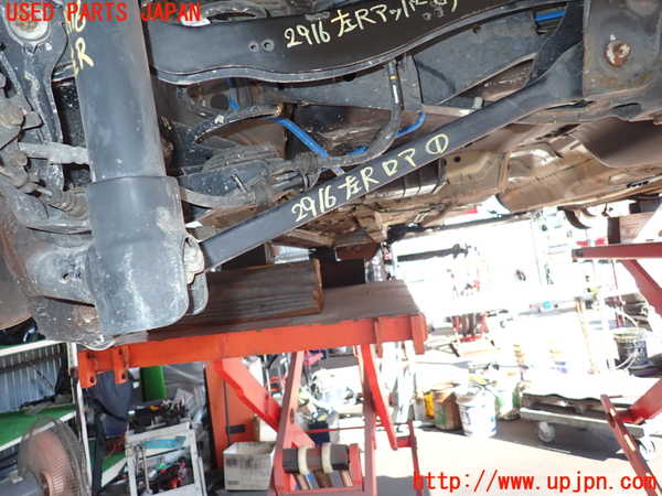 2UPJ-29165226]BMW ミニ(MINI)クーパー(XM15)左リアロアアーム1 中古 F56_m0001.jpg