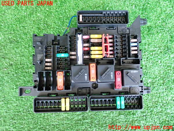 2UPJ-29166741]BMW ミニ(MINI)クーパー(XM15)ヒューズボックス1 中古 F56_m0001.jpg
